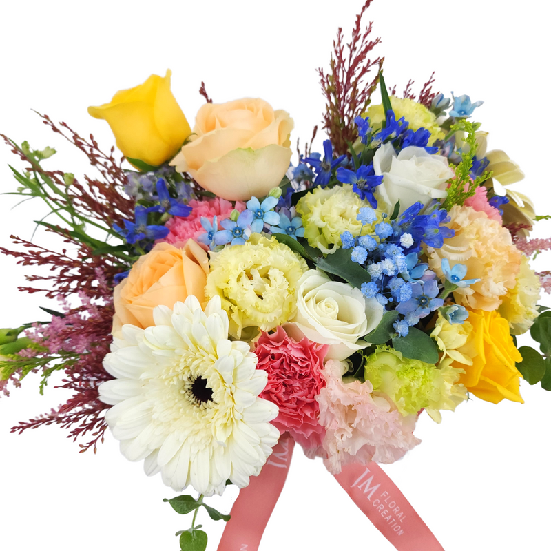 selena Roses and Carnations Korean-Inspired Vase Arrangement Birthday Flower Bouquet Singapore